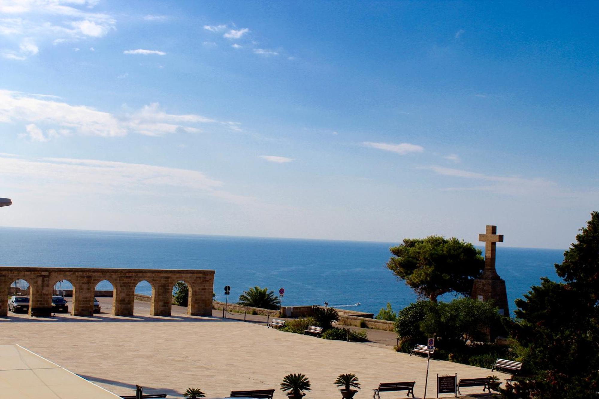 Albergo Del Santuario Santa Maria di Leuca Eksteriør billede