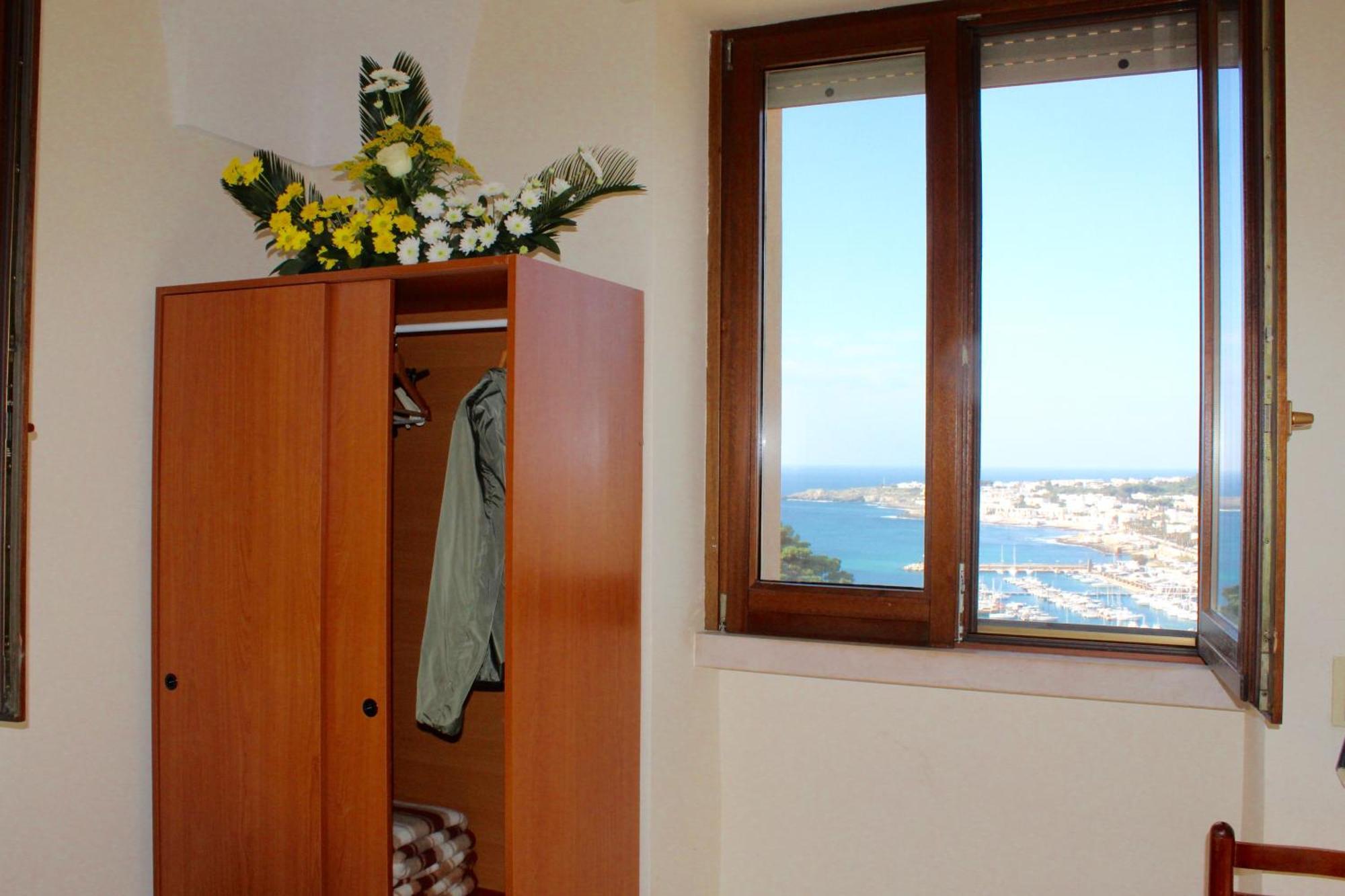 Albergo Del Santuario Santa Maria di Leuca Eksteriør billede
