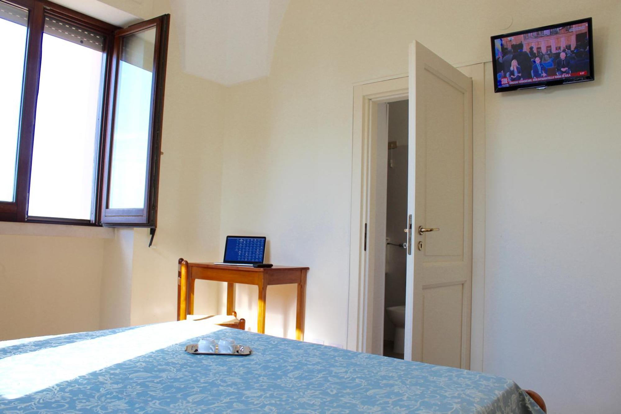 Albergo Del Santuario Santa Maria di Leuca Eksteriør billede